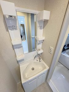 コ－ポ・リリ－ 203号-6