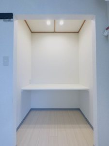 ビュ-バレ-学園A 202号-5