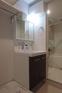 グリ－ン・モアＢ 202号-3