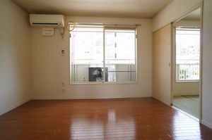 メゾンボンエ－ル 203号-3