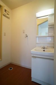 メゾンボンエ－ル 203号-8