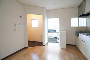 カ－サ５３５ 102号-3