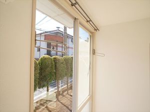 ペルテ・ハイロ－ズＢ 102号-9