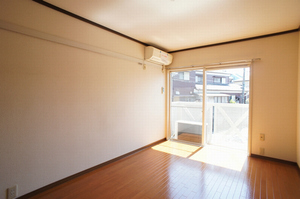 フレグランス平山Ｃ 202号-3