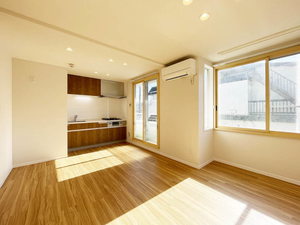 シャトル富士見台 202号-1