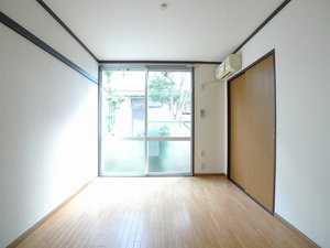 ジュネス尾山台 103号-2