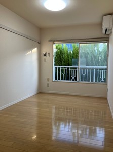 カ－サ・マスミＡ 202号-2