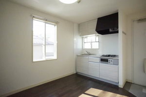 ロ－ズウエストＢ 203号-3