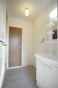 ロ－ズウエストＢ 203号-7