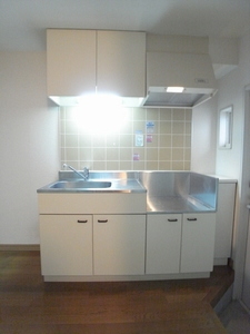 ヴェルディ野沢 102号-3