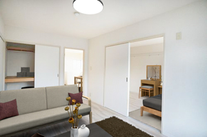 ベルビラ－ジュ桜町 103号-4