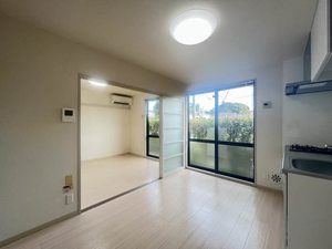 Ｇｒｅｅｎ　Ｌｅａｆ　Ａ 102号-2