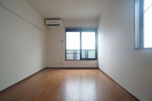 ビューラー薬師橋Ⅱ 202号-2