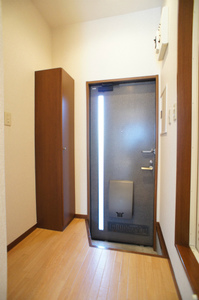 ビューラー薬師橋Ⅲ 102号-8