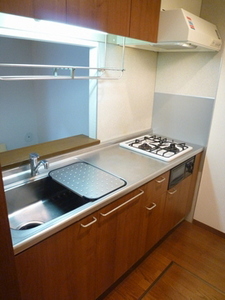 コンフォール本郷 102号-4