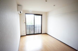 メゾン・ド・フルールⅡ 203号-2