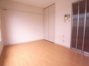 プリムローズ 201号-1