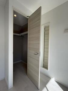 エクセリオン・Ｕ 205号-4