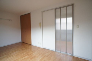 ヴィバレット野村 202号-4