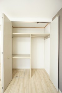 フレグランス　イワマ 102号-11