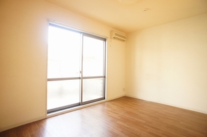 シャーメゾン功刀　Ｂ 101号-4