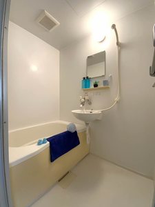 ヴィラ桜坂 102号-5