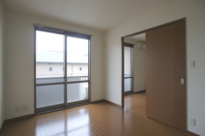 シャーメゾンみさきＢ 202号-5