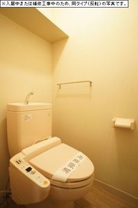 ヴァンティアン市川 207号-5