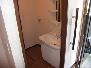 フルール壱番館 103号-3