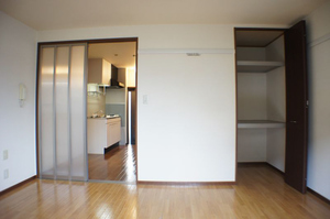 フラッツソレアード 105号-5