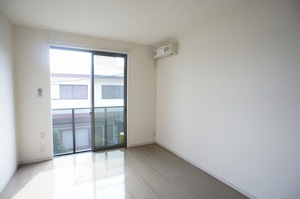 トワヴェール松原 203号-3