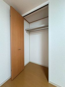 アドニス・コート 102号-4