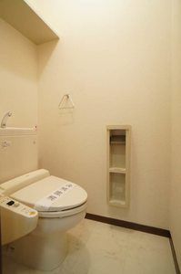 グリューナーラウム 202号-10