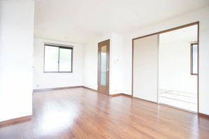 シャーメゾンＵ８　Ｇ 101号-2