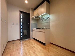 メゾンハナヤ 203号-8