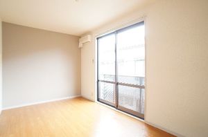 カサ清水 202号-3