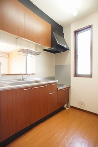 シャーメゾンしらゆり 201号-5