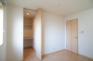 メゾン・ド・アミ 201号-4