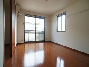 シャルマン　ドミール 201号-3