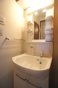 ジェナロシティ寺尾 202号-8