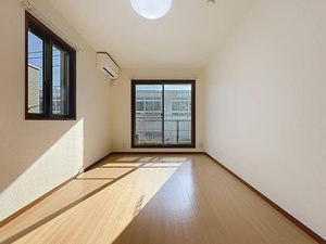 シャテロ・ユウ 202号-2