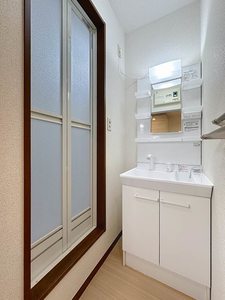 シャテロ・ユウ 202号-5