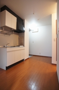 メゾン　ラツール 202号-6