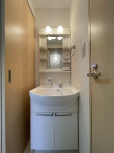 ハウゼ・クラーレ 102号-8