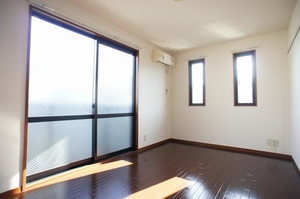 シャーメゾン・ジラソーレ 201号-2