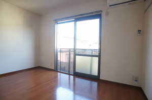 Ｗｅｓｔ　Ｈｏｕｓｅ 203号-2