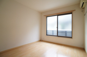 パピヨン南大井 111号-2