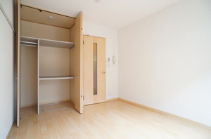 パピヨン南大井 111号-3