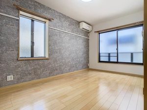 パピヨン南大井 218号-2