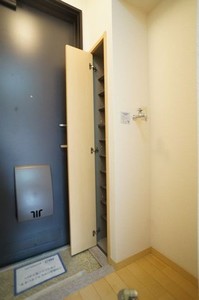 クラウンコート 305号-10